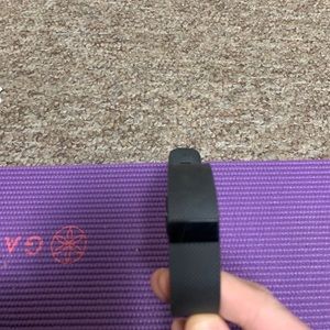 Fitbit Charge HR Wireless Activity Track